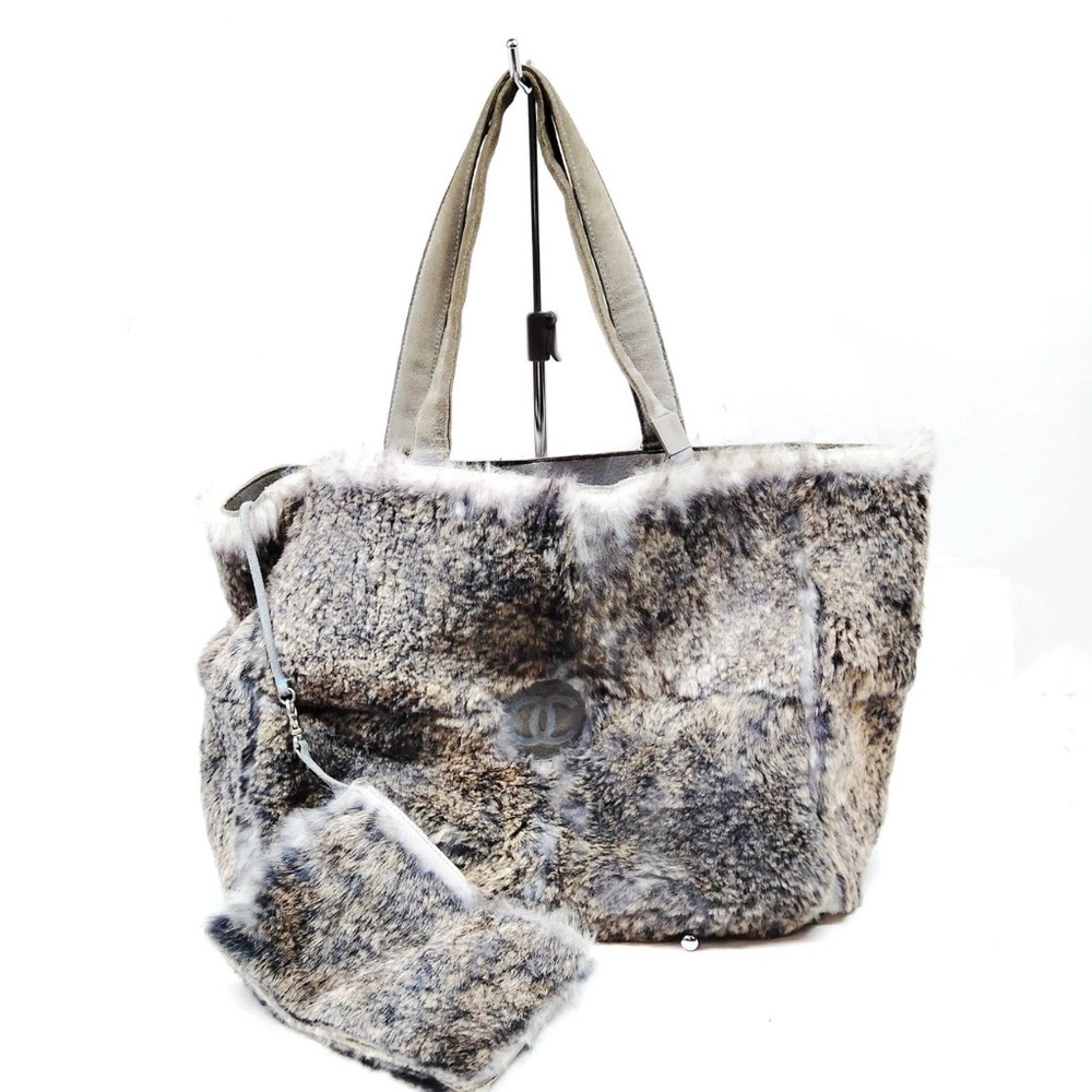 Chanel Chic Rabbit Fur Tote Bag - Gray
